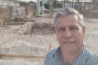 Ricardo Chimirri Candia explica como o engenheiro de segurança atua para minimizar paradas e maximizar a eficiência nas operações industriais.