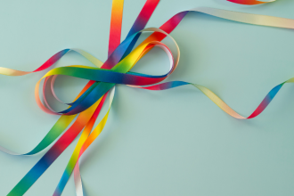 Como identificar sinais de neurodivergência — um guia completo para autismo, TDAH, TOD e superdotação que ajuda famílias e educadores a reconhecer perfis únicos, reforça Alexandre Costa Pedrosa.